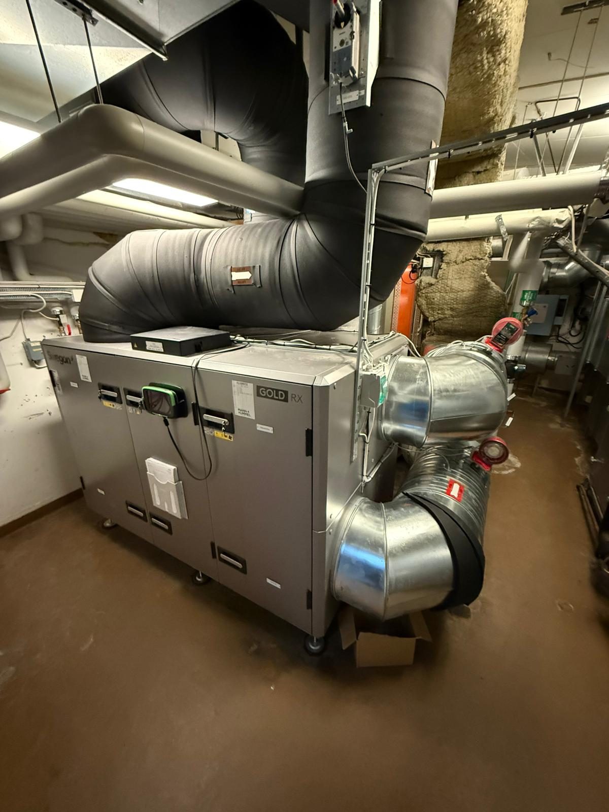 Ventilationsaggregat med kanaldragning i teknikrum